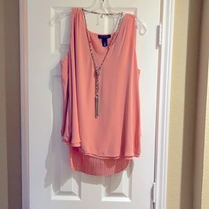 White House Black Market sleeveless blouse size XL